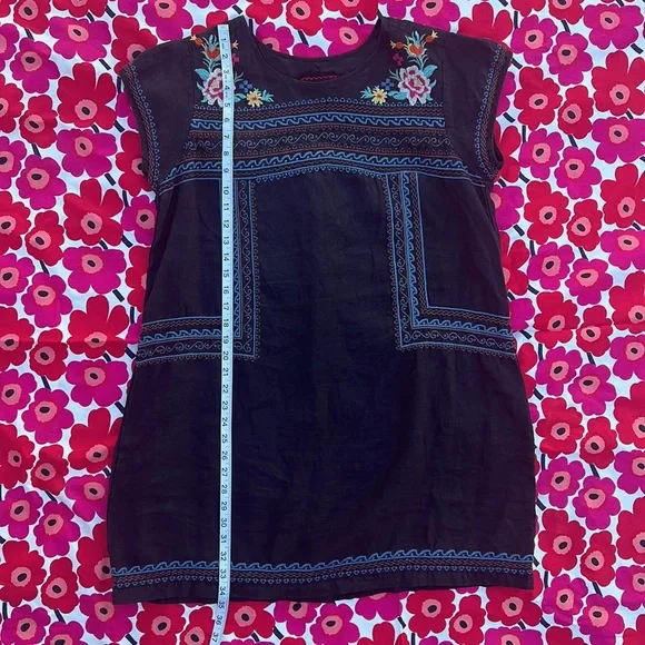 🌺 Johnny Was Boho Floral Embroidered Short Sleeve Linen Mini Dress 🌺 - Picture 8 of 13